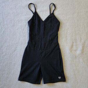 FOREVER 21 Womens Black Spaghetti Strap V-Neck Active Cami Romper Jumpsuit Sz XS